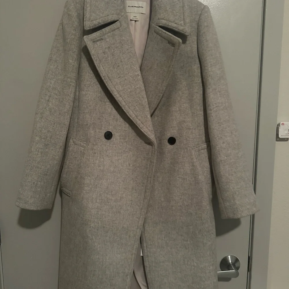 Club Monaco Daylina Light Gray wool Coat - Picture 3 of 6